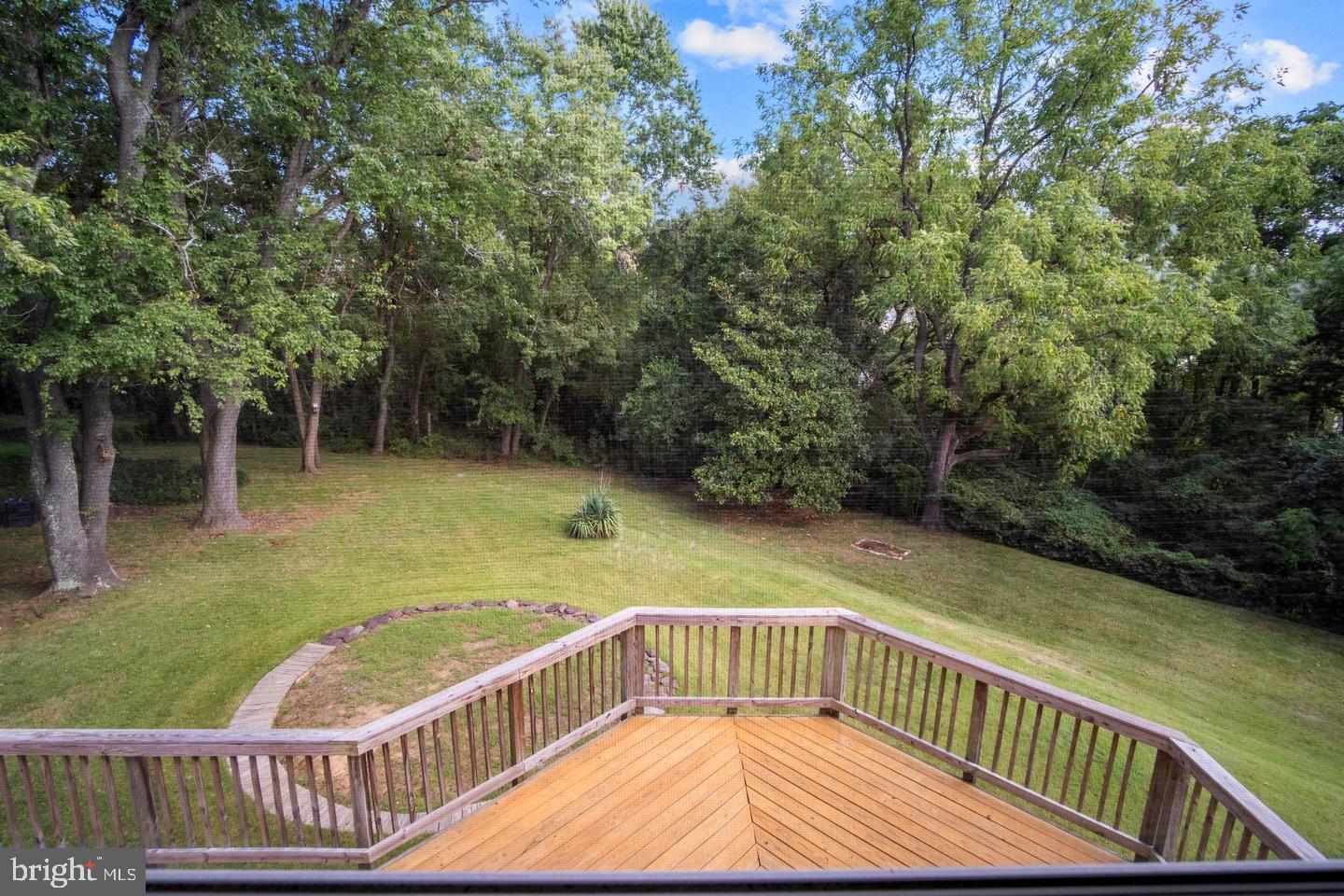 6409 May Boulevard Alexandria, VA 22310 - Photo 32 of 35