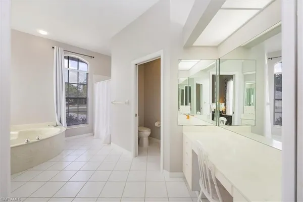 $750,000 | 496 Raven Way, Naples, FL 34110