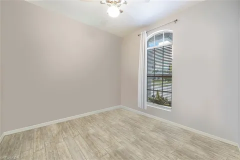 $785,000 | 496 Raven Way, Naples, FL 34110