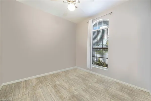 $750,000 | 496 Raven Way, Naples, FL 34110