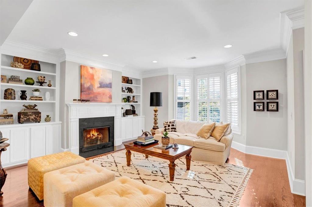 188 Centennial Way Atlanta, GA 30313 - Photo 3 of 30 a living room with furniture and a fireplace