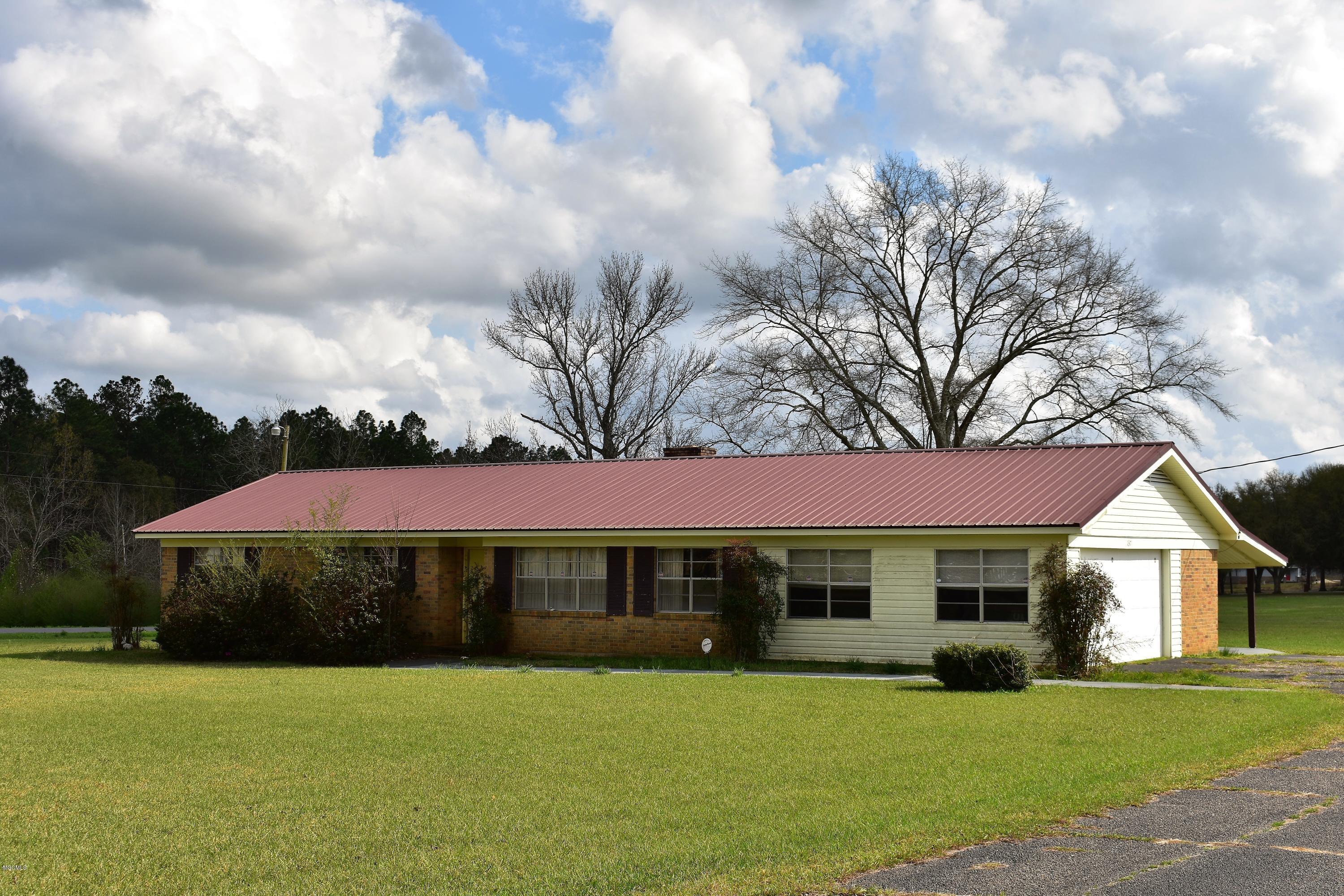 137 Scott Road Lucedale, MS 39452 - Photo 3 of 23 DSC_0004