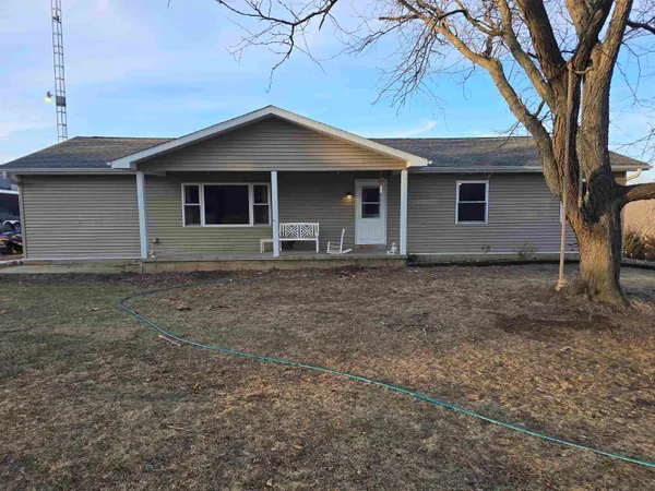 $279,900 | W8394 Pilz Road, Browntown, WI 53522