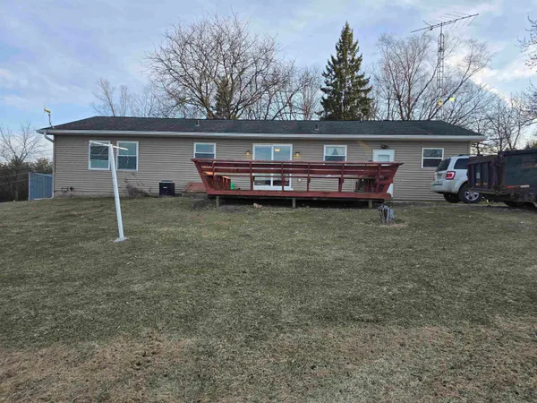 $279,900 | W8394 Pilz Road, Browntown, WI 53522