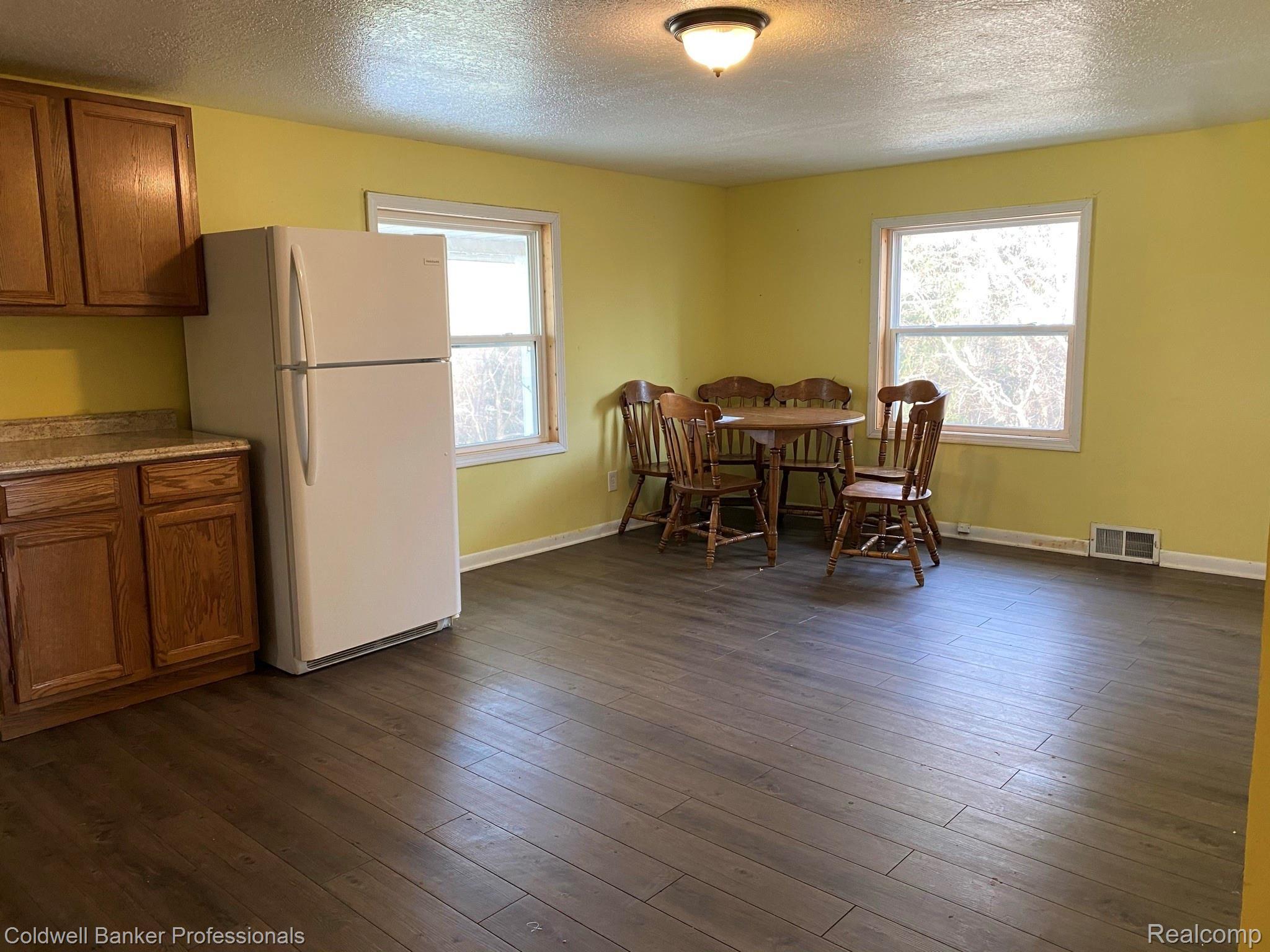 5944 Bowers Road Imlay City, MI 48444 - Photo 6 of 38 IMG_0273.JPEG