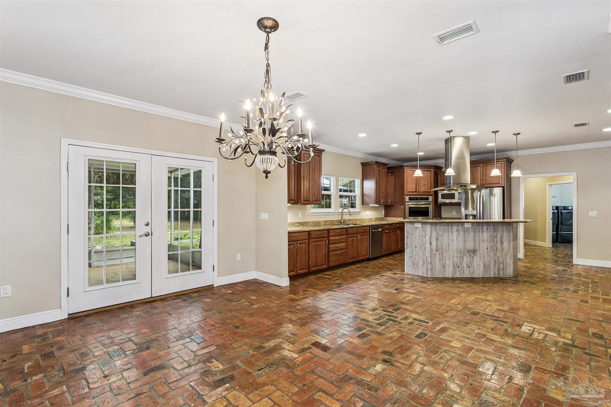 16340 Innerarity Point Road Pensacola, FL 32507 - Photo 13 of 25