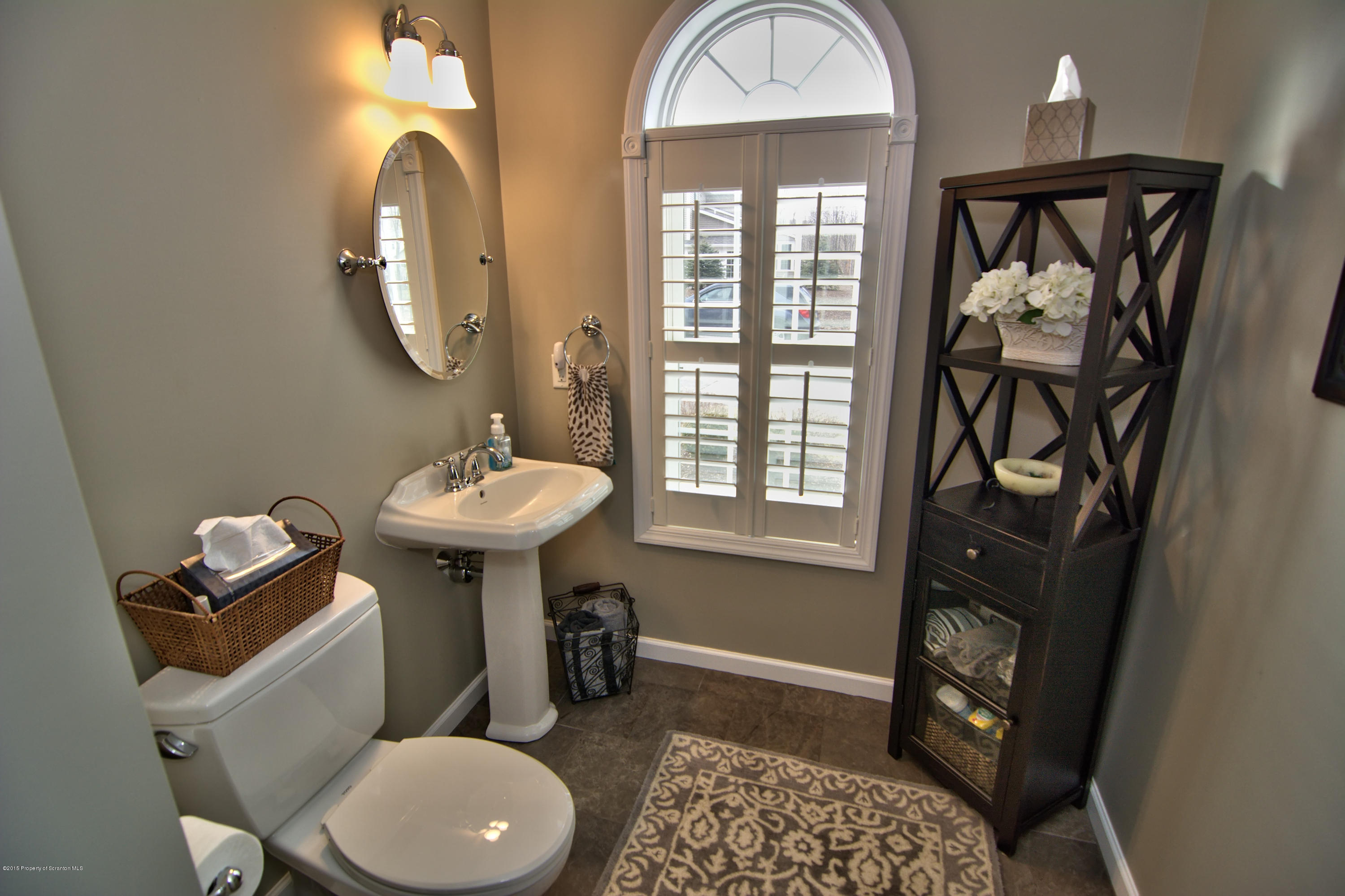 17 Wyndham Road Clarks Summit, PA 18411 - Photo 10 of 73 Gallery Image 10