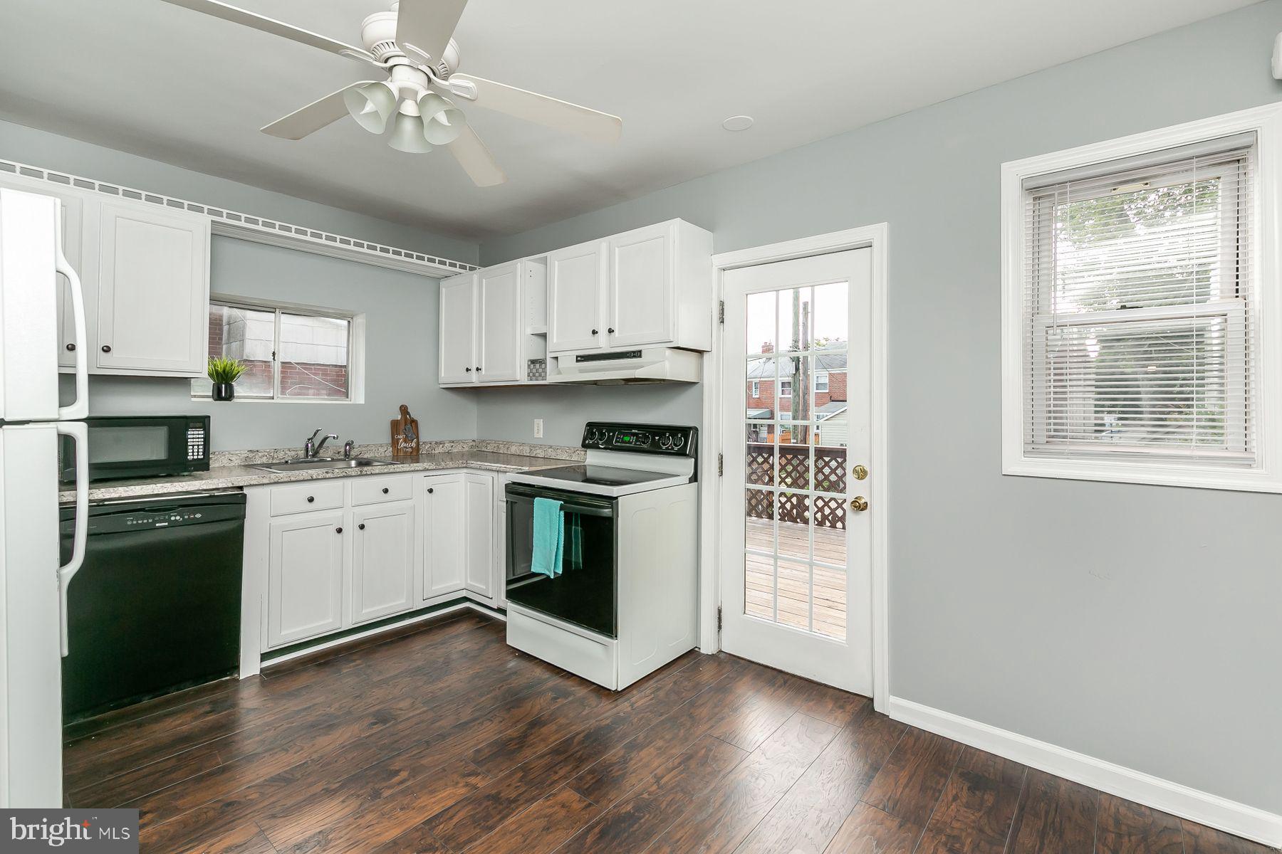 8544 Oakleigh Road Baltimore, MD 21234 - Photo 7 of 30 Kitchen
