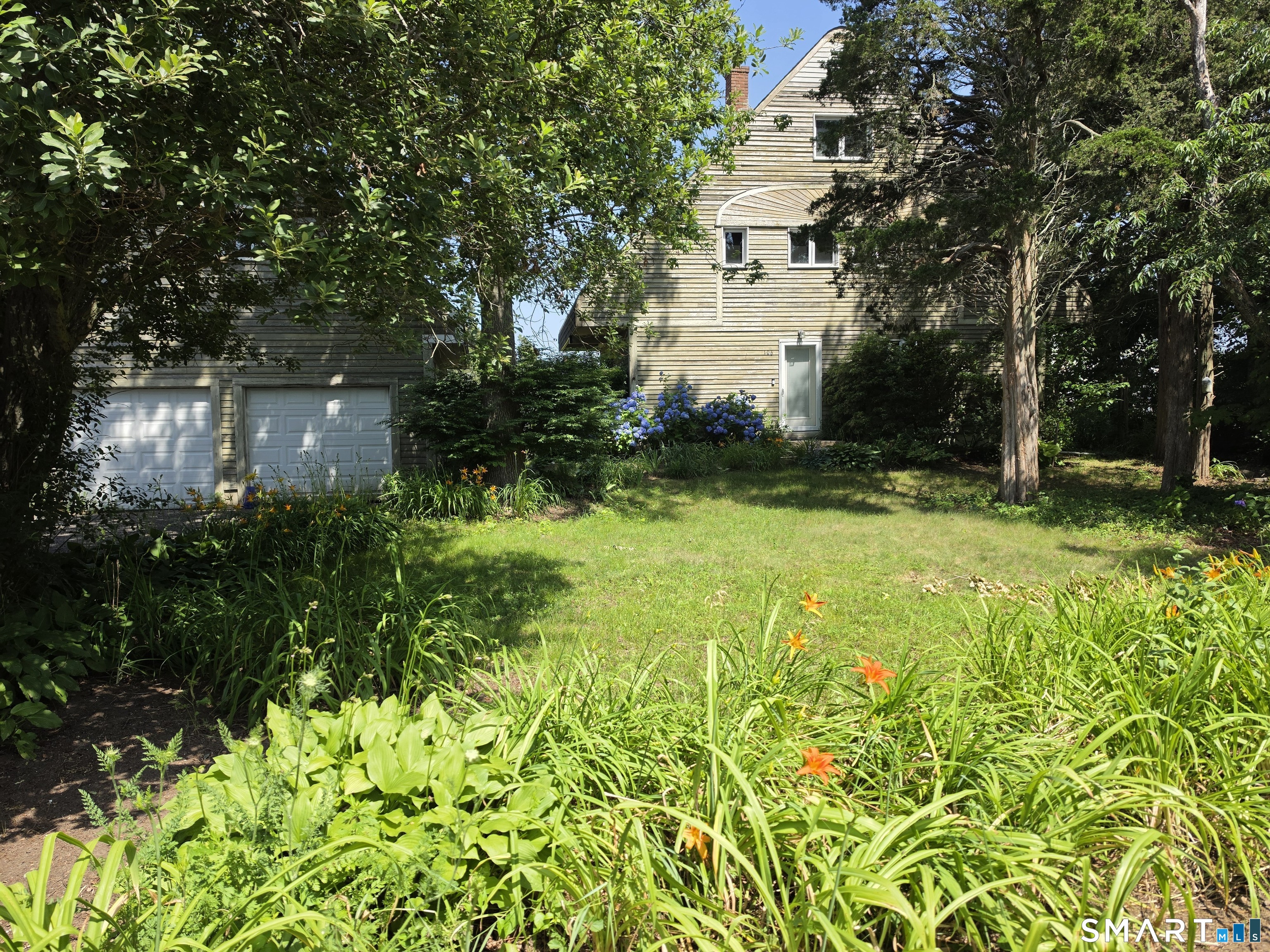 106 Pratt Road Clinton, CT 06413 - Photo 1 of 11