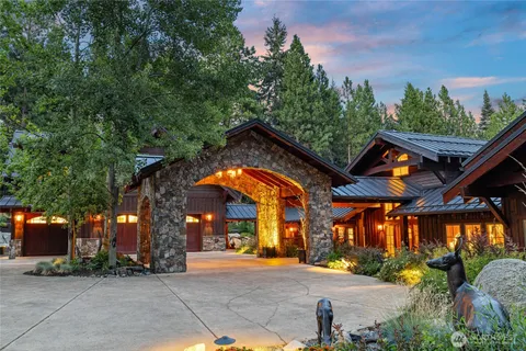 $3,750,000 | 820 Iron Monarch Loop, Cle Elum, WA 98922