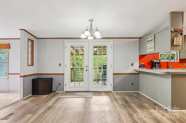 a view of livingroom with window