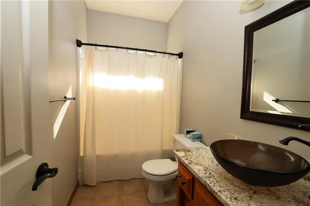 $319,900 | 1611 Marzelle Drive, Joplin, MO 64801