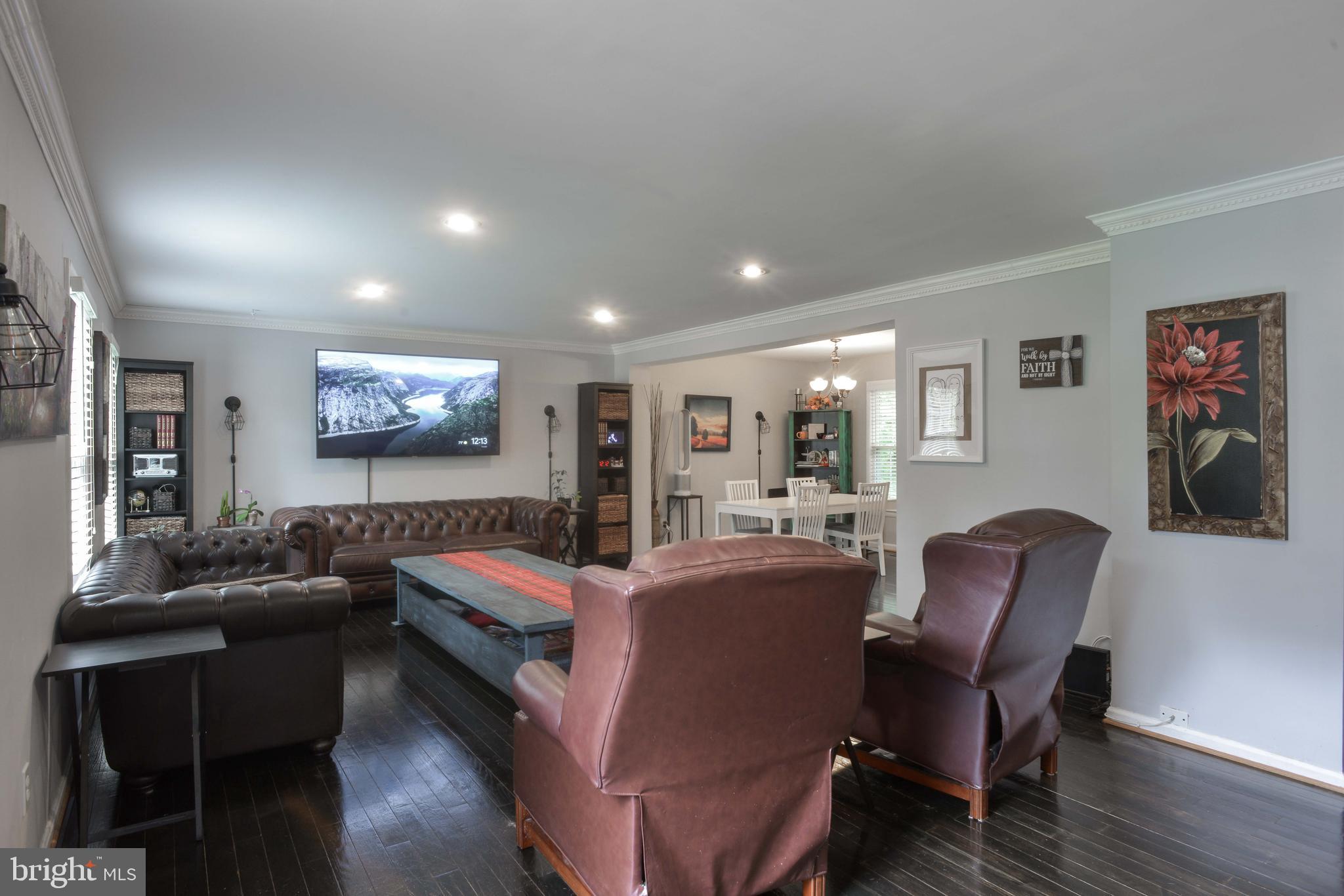 9856 Natick Road Burke, VA 22015 - Photo 7 of 64 Gallery Image 7