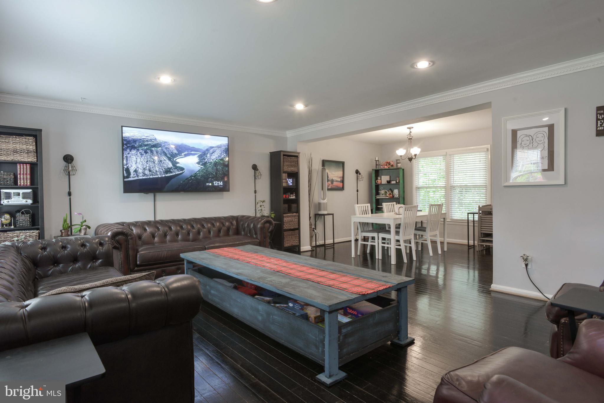 9856 Natick Road Burke, VA 22015 - Photo 8 of 64 Gallery Image 8