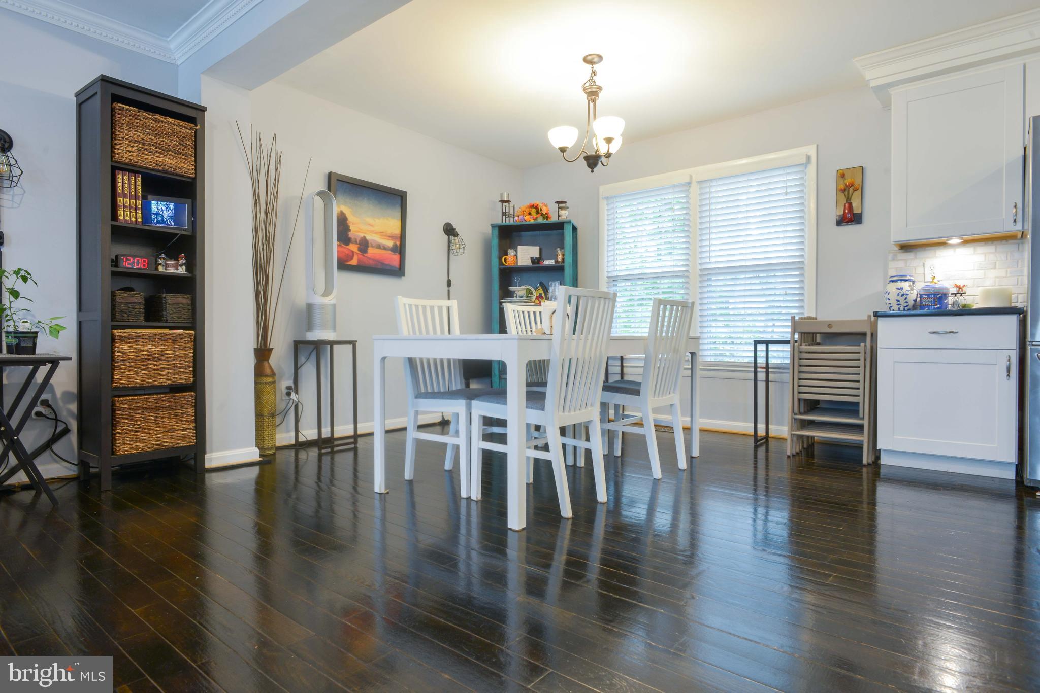 9856 Natick Road Burke, VA 22015 - Photo 10 of 64 Gallery Image 10