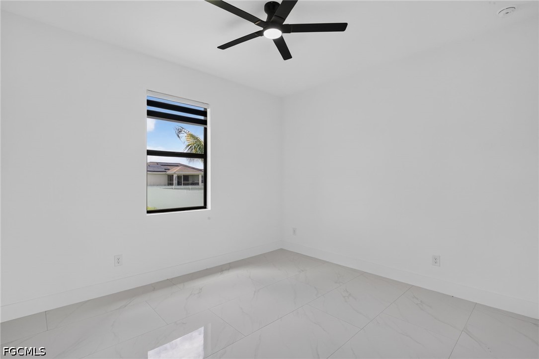 3000 40th Street Southwest Lehigh Acres, FL 33976 - Photo 12 of 15