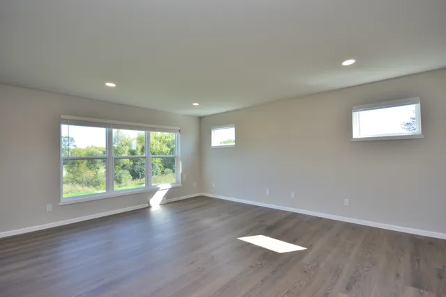 $644,900 | 644 Standing Stone Drive, Waukesha, WI 53189