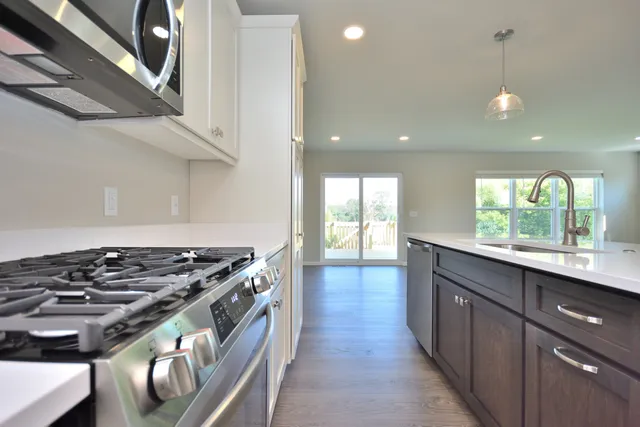 $644,900 | 644 Standing Stone Drive, Waukesha, WI 53189