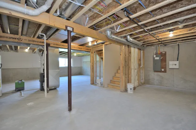 $644,900 | 644 Standing Stone Drive, Waukesha, WI 53189