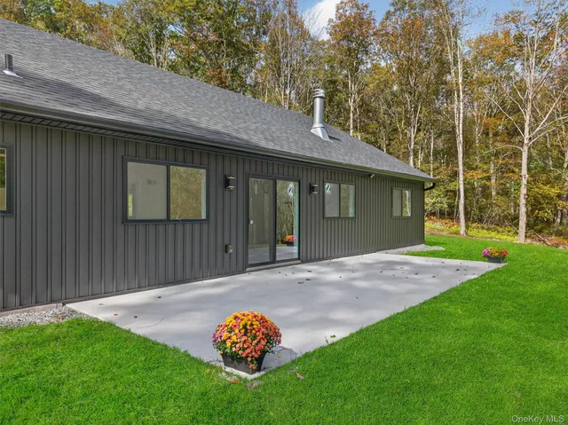 $775,000 | 273 Perry Pond Road, Narrowsburg, NY 12764