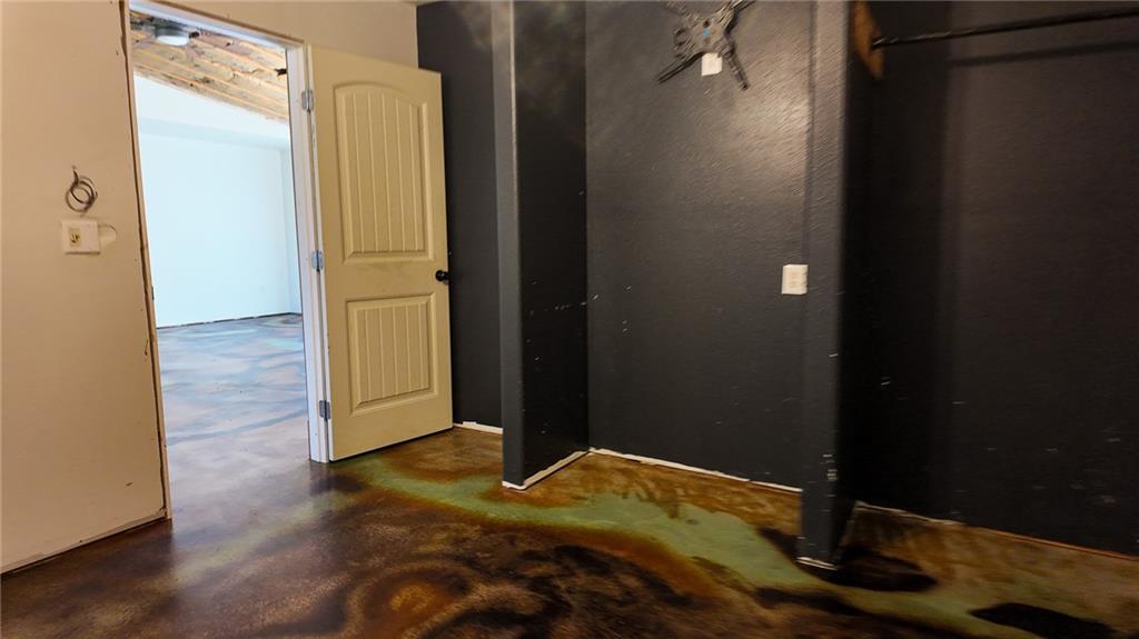 5125 Southeast 601st Road Collins, MO 64738 - Photo 15 of 39