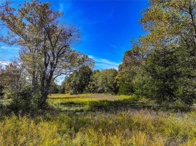 $435,000 | 5125 Southeast 601st Road, Collins, MO 64738