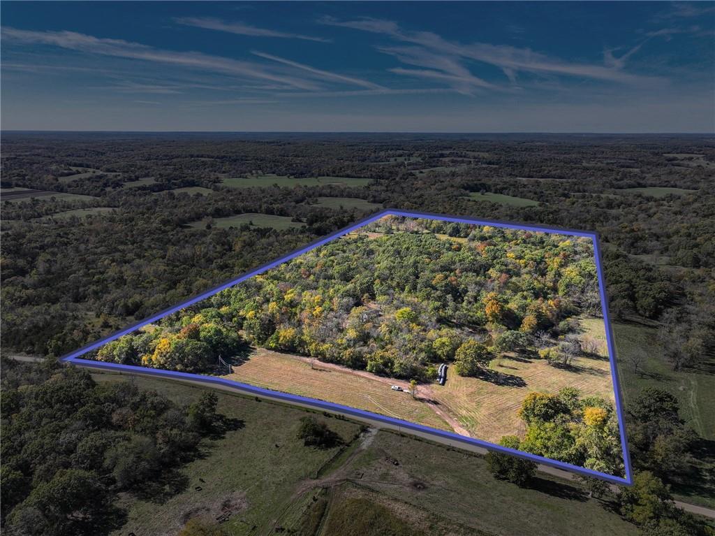 5125 Southeast 601st Road Collins, MO 64738 - Photo 5 of 39