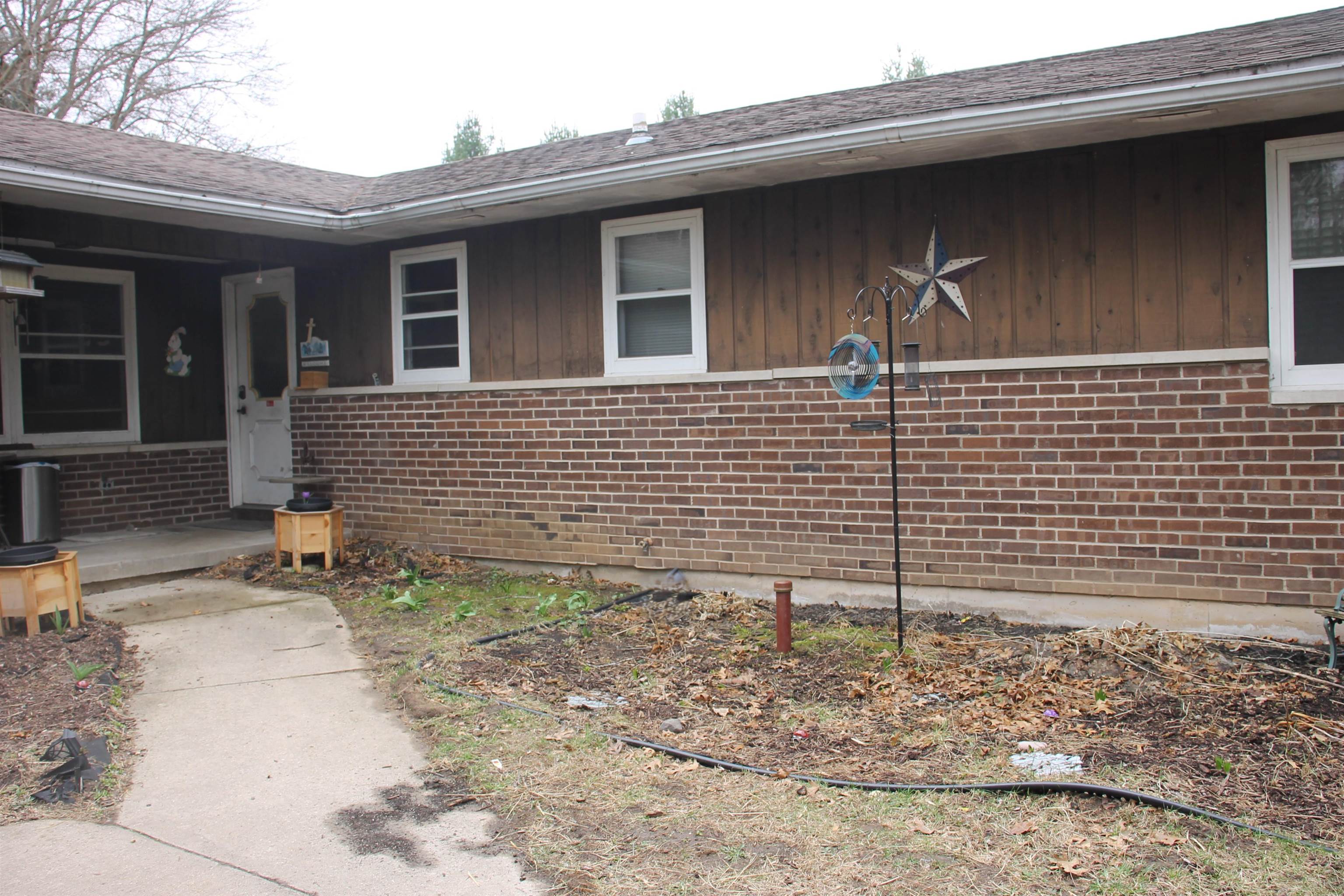 7037 Coon Rock Road Arena, WI 53503 - Photo 2 of 29