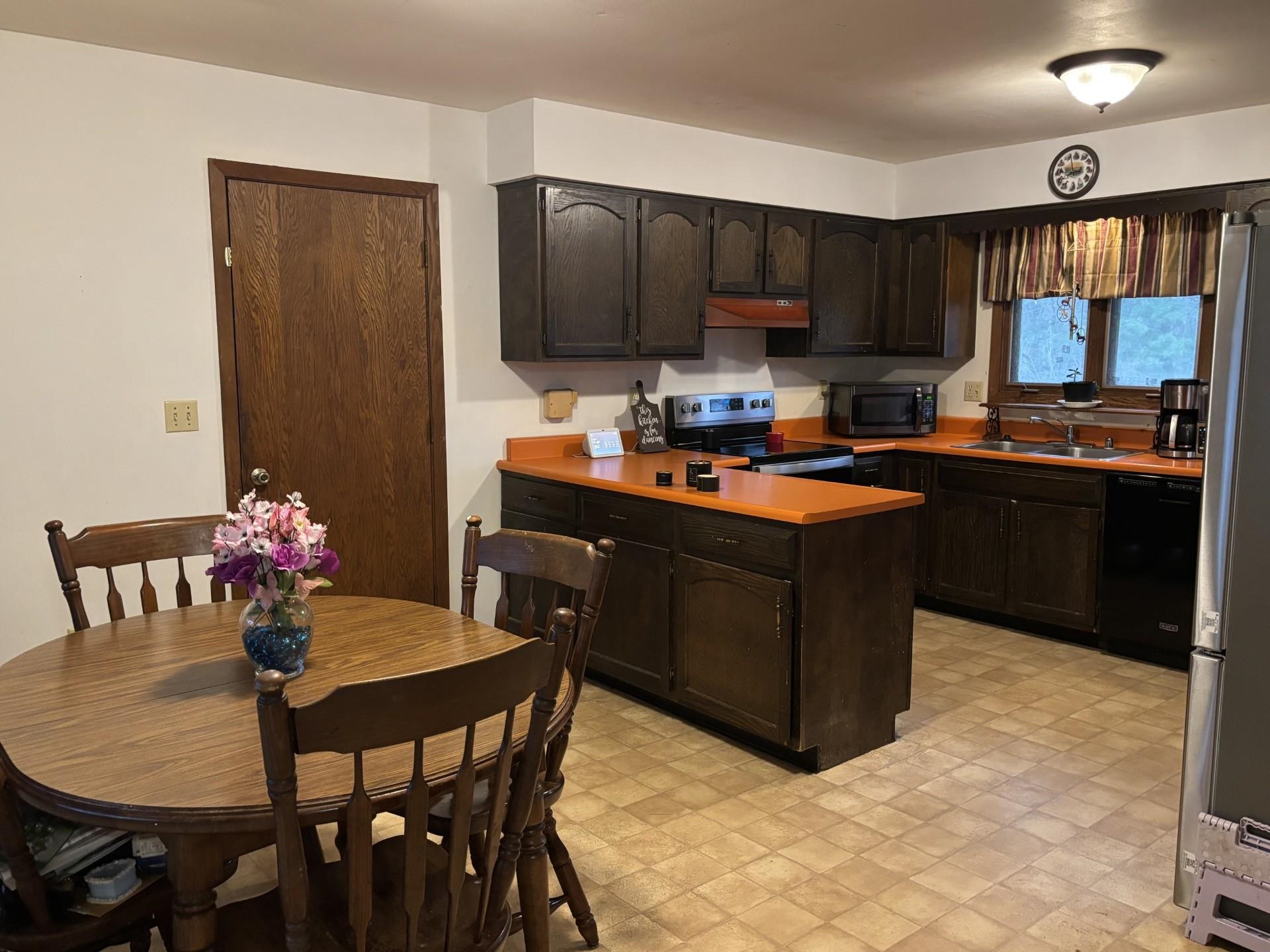 7037 Coon Rock Road Arena, WI 53503 - Photo 7 of 29