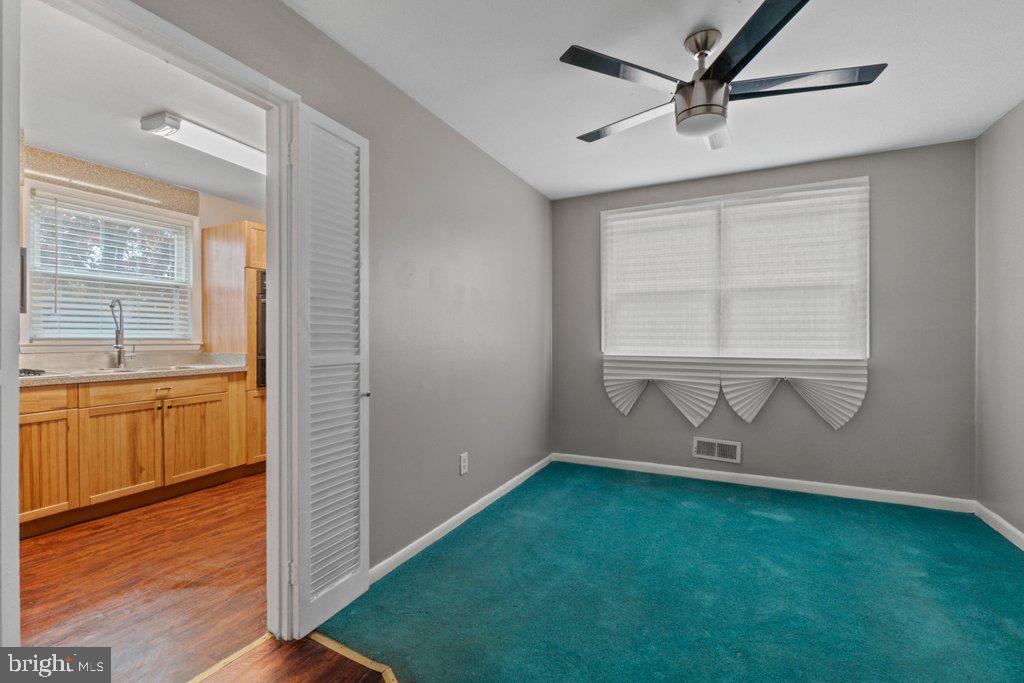 7005 Brompton Road Baltimore, MD 21207 - Photo 8 of 33