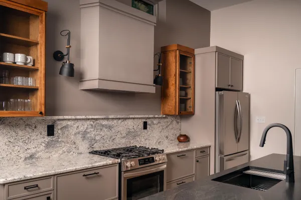 $3,600 | 612 West 8th Avenue, Tallahassee, FL 32303