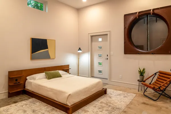 $3,600 | 612 West 8th Avenue, Tallahassee, FL 32303