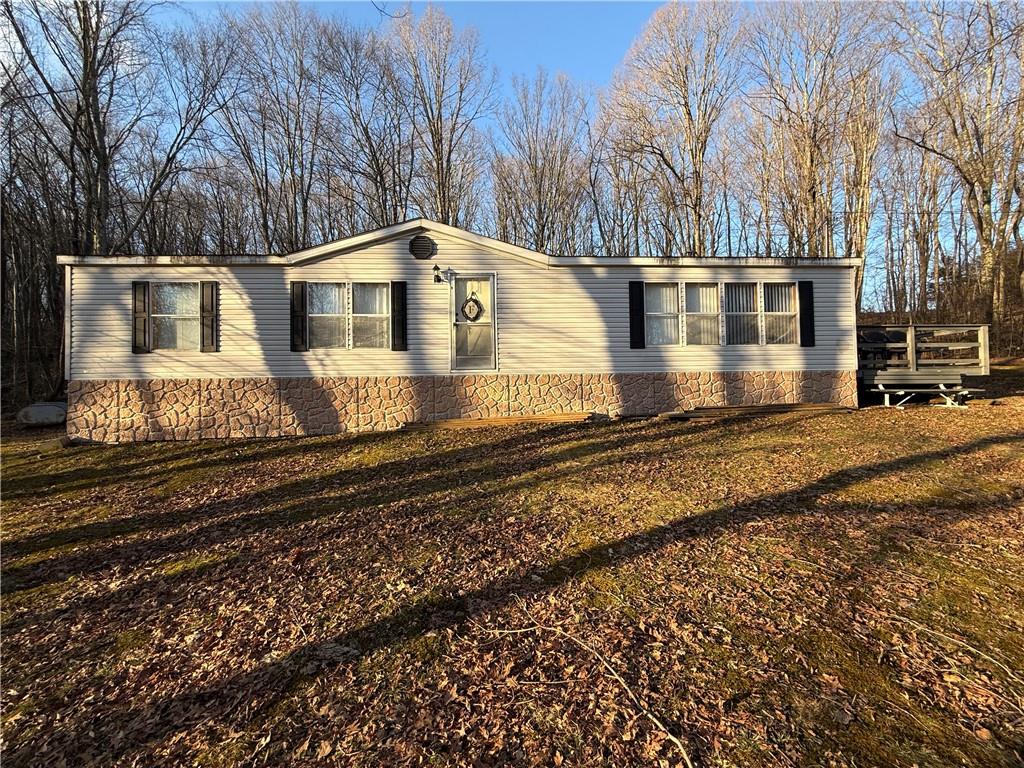 1106 Gary Road Rockwood, PA 15557 - Photo 38 of 46 a front view of a house with a yard