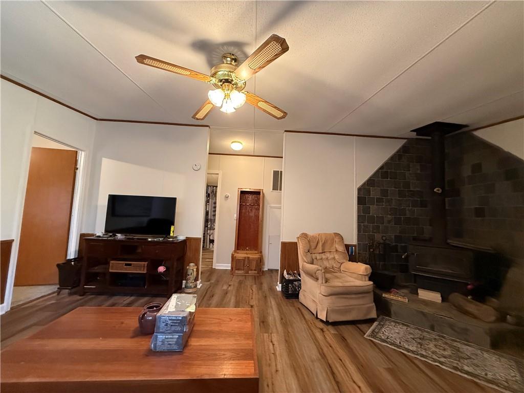 1106 Gary Road Rockwood, PA 15557 - Photo 6 of 46 a living room with furniture and a flat screen tv