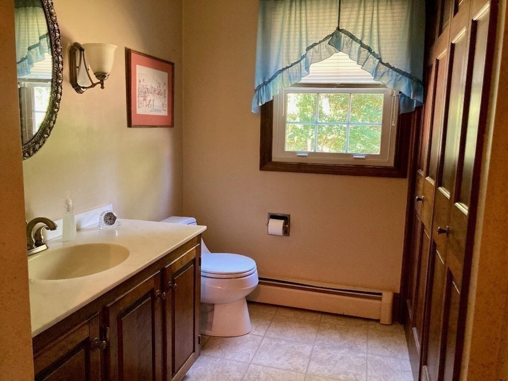 93 Peckham Road Acushnet, MA 02743 - Photo 17 of 26 Gallery Image 17