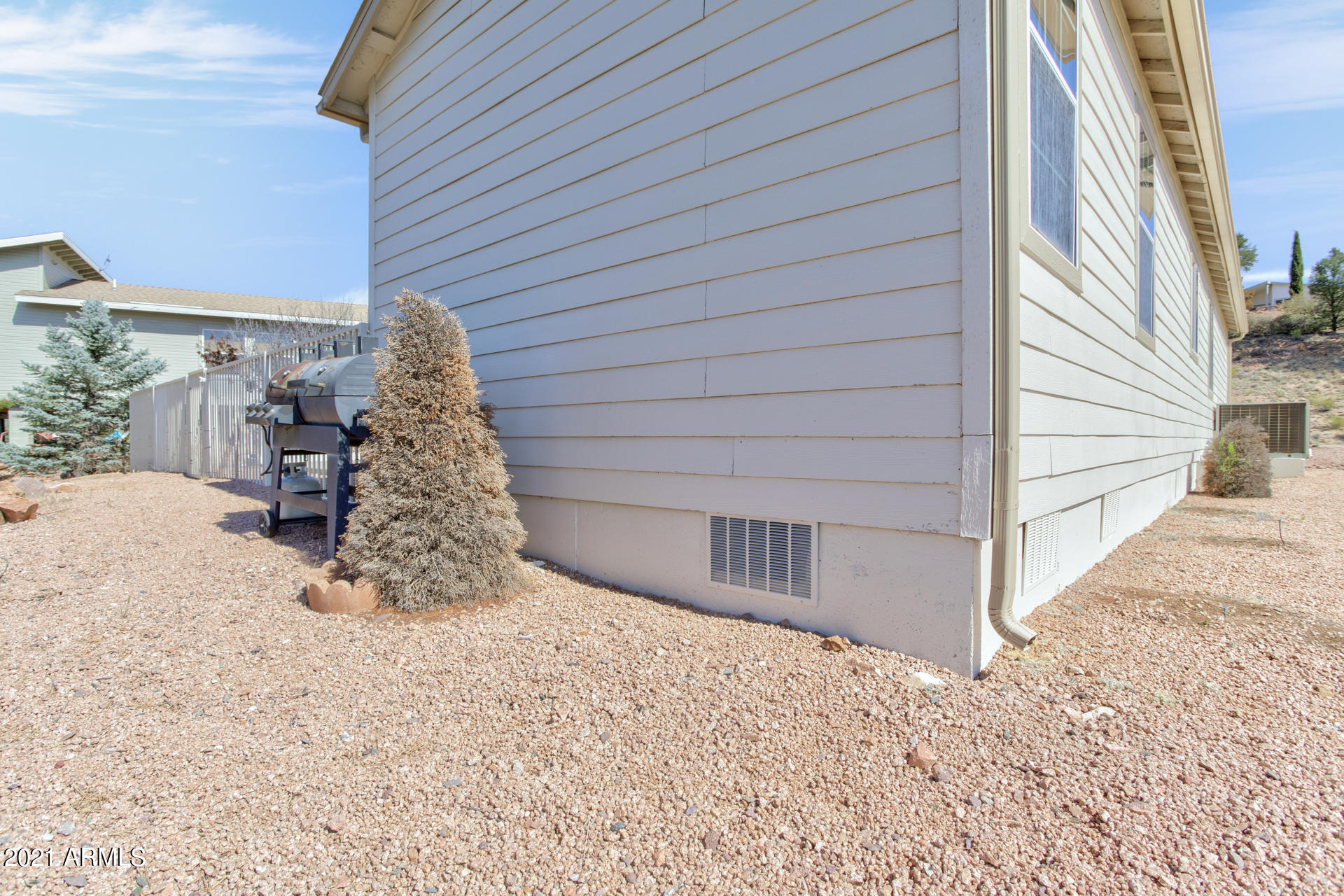 1021 West Rim View Road Payson, AZ 85541 - Photo 25 of 32 Side View