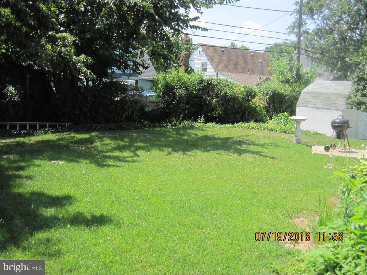 714 Hickory Road Secane, PA 19018 - Photo 19 of 20 Back Yard