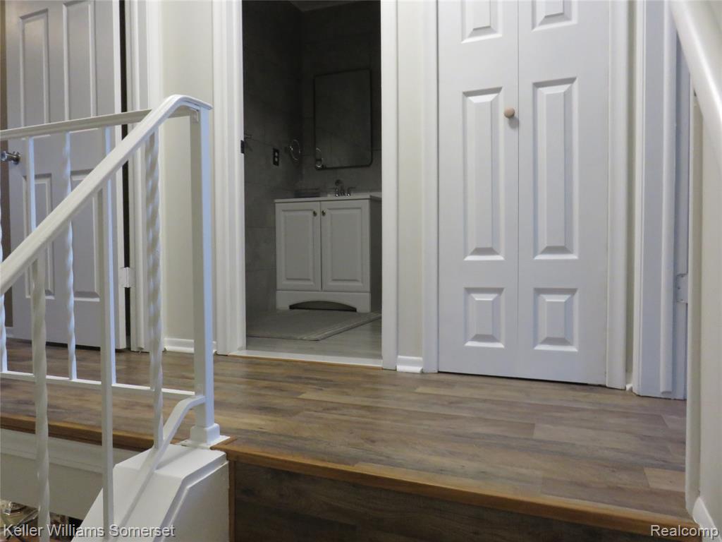 31189 Hoover Road, Unit 28 Warren, MI 48093 - Photo 13 of 26
