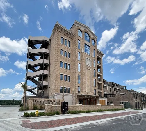 $6,015,438 | 440 Geo Meyer Avenue, Unit 4, Savannah, GA 31401