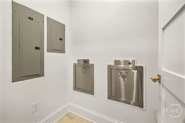 $6,015,438 | 440 Geo Meyer Avenue, Unit 4, Savannah, GA 31401