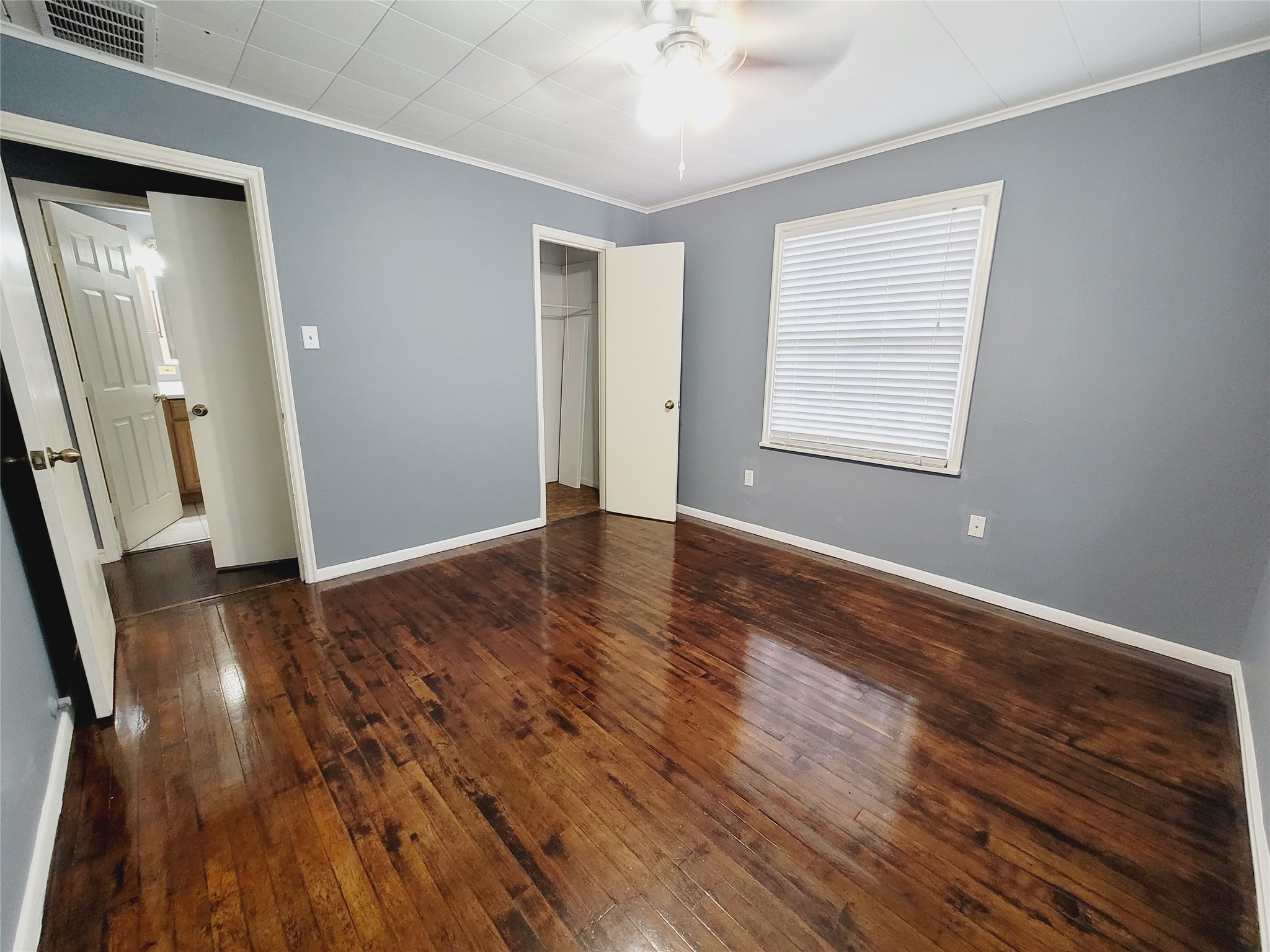 7535 Thurow Street Houston, TX 77087 - Photo 13 of 26 Bedroom 3