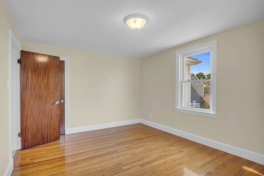 33 Sunset Road Nahant, MA 01908 - Photo 23 of 40 Gallery Image 23