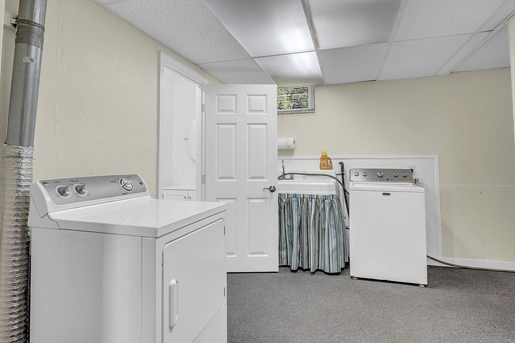 33 Sunset Road Nahant, MA 01908 - Photo 28 of 40 Gallery Image 28
