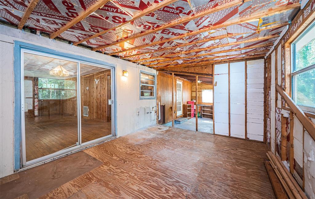 6423 Bass Road Weeki Wachee, FL 34607 - Photo 25 of 49 a view of entryway