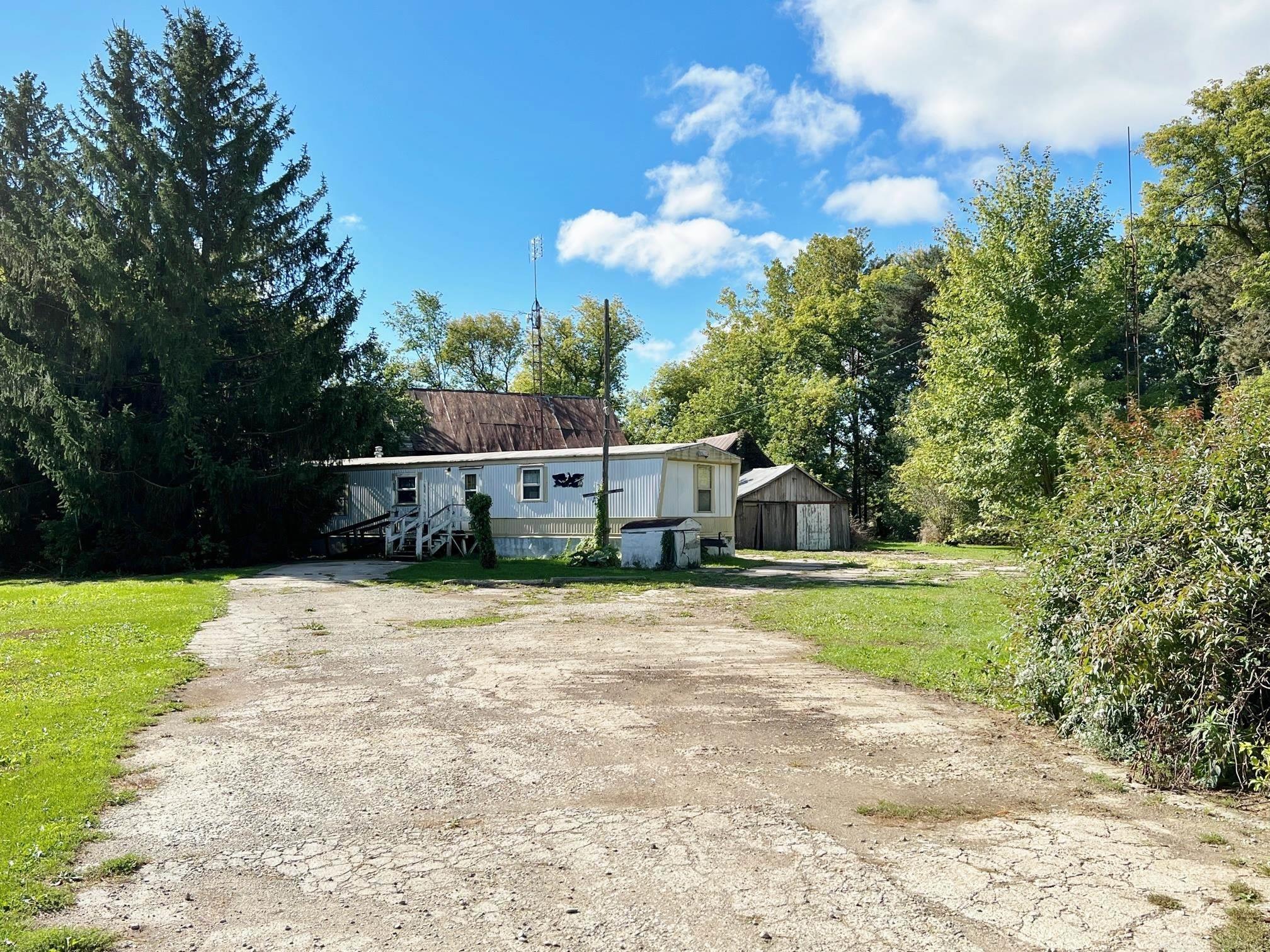 75 West Custer Road Sandusky, MI 48471 - Photo 1 of 16
