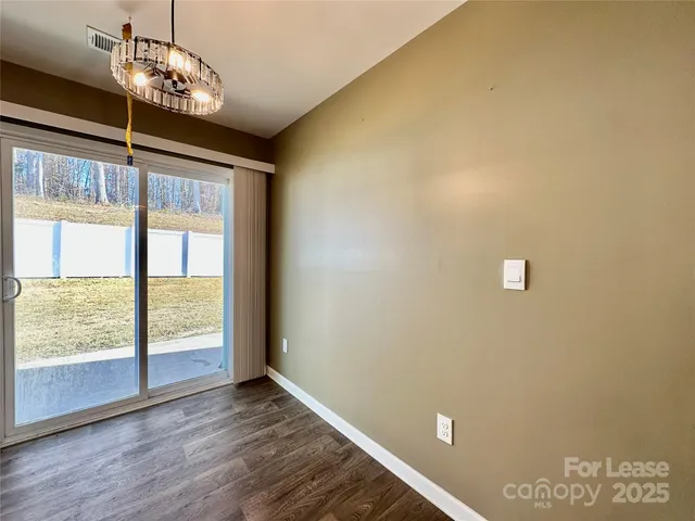 $2,375 | 1210 Leno Lane, Dallas, NC 28034