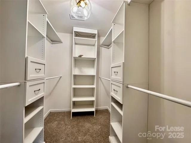 $2,375 | 1210 Leno Lane, Dallas, NC 28034