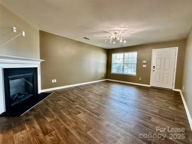 $2,375 | 1210 Leno Lane, Dallas, NC 28034