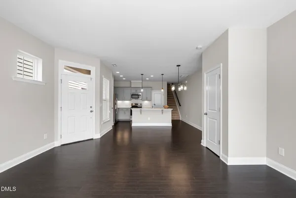 $379,000 | 182 Manordale Drive, Chapel Hill, NC 27517