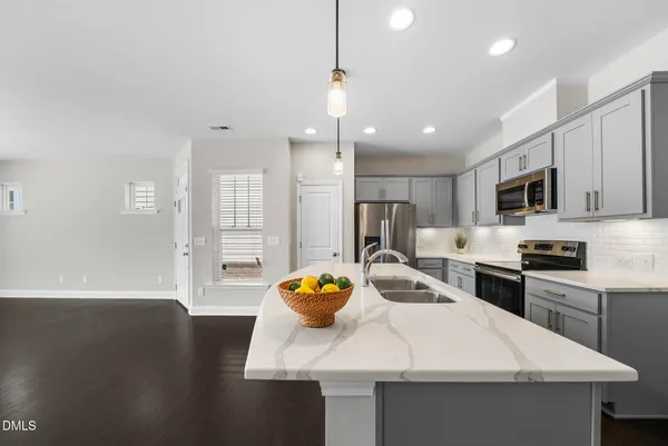 $379,000 | 182 Manordale Drive, Chapel Hill, NC 27517